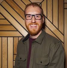 Chris Moradi's Instagram, Twitter & Facebook