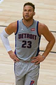 We arrived at 16 rue de l'abbe de l'epee in paris and were immediately greeted by the jumpman team, who ushered us through a large wooden door. Detroit Pistons Blake Griffin Look To Part Ways Via Buyout Or Trade