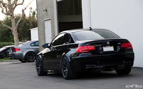 Dark Bmw E92 M3 Wants Your Soul Autoevolution Luxury Cars Bmw Bmw M3 Black Bmw M3