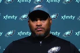 Duce Staley says the Eagles don't need to limit Miles Sanders' touches