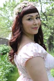 the soubrette brunette: July 2017