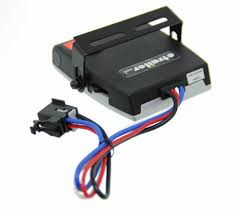 It is easy to install, requires no setup and comes with a limited. Compare Curt Discovery Vs Curt Triflex Trailer Etrailer Com