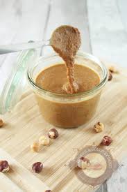 Praline Maison Amande Et Noisette De Philippe Conticini Surprises Et Gourmandises Praline Maison Praline Alimentation