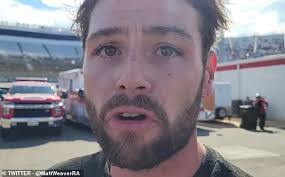 Andrew Grady's Instagram, Twitter & Facebook