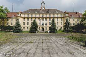 Haus der offiziere steht für: Urbex Haus Der Offiziere Wunsdorf Main Building Urbex Darbians Photography