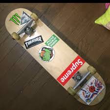 Creature slab diy deck (8.25 x 32.04inch) クリーチャー デッキ スケートボード トッドブラットラッド todd bratrud 2021.07.27 goods , hockey Supreme ã‚¹ã‚±ãƒœãƒ¼ ã‚³ãƒ³ãƒ—ãƒªãƒ¼ãƒˆã®é€šè²© By ã¡ã‚ƒãƒ¼ã‚Š ã‚·ãƒ¥ãƒ—ãƒªãƒ¼ãƒ ãªã‚‰ãƒ©ã‚¯ãƒž