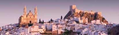 seˈβiʎa ˈfuðβol ˈkluβ), is a spanish professional football club based in seville, the capital and largest city of the autonomous community of andalusia, spain. Visit Seville With An Official Guide Guiapolis Com