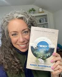 Roxanne and I asked our friend, Michelle A Rahn, “What would you tell your  younger self? Her answer: Run to Jesus faster. So HONORED to share this new  episode today. 💛 What