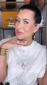 Crystal Morin's Instagram, Twitter & Facebook