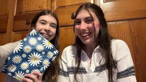 OPENING A BUNCH OF PIN MAIL!!