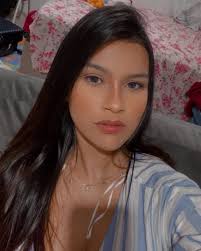 Beatriz Lisboa (@beatrizlisboaa_) • Instagram photos and videos