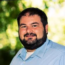 In honor of achieving the Boeing 787 Dreamliner's 1 billion passenger  milestone, sharing a little throwback to when I was able to climb aboard  this beautiful airplane in 2012 during its…