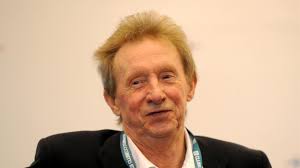 Maybe you would like to learn more about one of these? Manchester United Great Denis Law Surprised By Cbe Eurosport