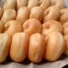 Oh iya, untuk membuat donat atau roti dengan metode autolisis ini bisa dengan dan tanpa mixer ya. 1