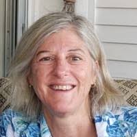 Kerry Smithers's Instagram, Twitter & Facebook