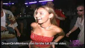 Sexy Club Girls Bump Grind & Flash Some Skin - XNXX.COM