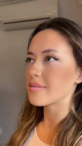 Millie Hull's Instagram, Twitter & Facebook