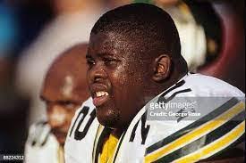 Earl Dotson's Instagram, Twitter & Facebook