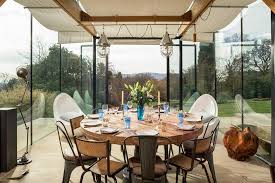 In the evenings you can dine under the moon and the stars with just their light and candles to illuminate the space. Conservatory Decorating Ideas To Make It Cosy All Year Loveproperty Com