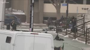Il remake de la fiera delle illusioni. Nightmare Alley Filmed In Buffalo Set To Be Released In December 2021 Wgrz Com