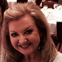 Julie Tharp's Instagram, Twitter & Facebook