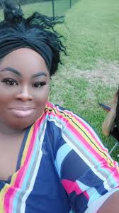 Memorial weekend vibes with a few of my sistas😊