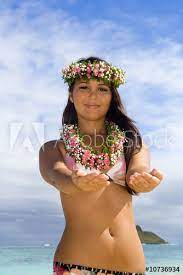 Our swimwear is reversible and our care labels are made of a special paper so that you can tear it out, you don't need scissors. Hawaiian Bikini Babes