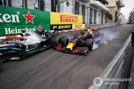 Hamilton won there in 2019 but generally in recent years red bull and. Mister Crash Wie Ein Fotograf Den Monaco Moment 2019 Festhielt