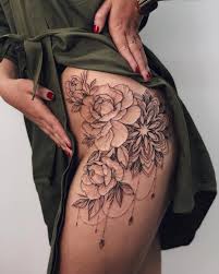 These hip tattoo ideas are timeless and will allow you to flash a cute little piece of your personality every time you take off your bottoms! Sleeve Tattoo Girls Sleevetattooforwomen Hip Thigh Tattoos Hip Tattoos Women Floral Thigh Tattoos