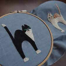 お顔がニャンとも難しいのだにゃ 刺繍 embroidery stitch needlework 樋口愉美子 yumikohiguchi 刺繍とがま口 猫 cat 猫刺 japanese embroidery learn embroidery embroidery craft