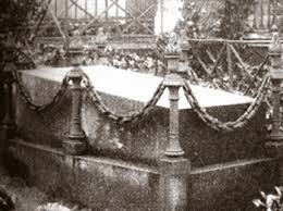 We did not find results for: Daumier S Grave Honore Daumier