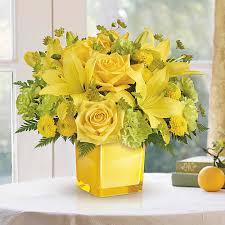 Telefloras Sunny Mood Bouquet - Teleflora