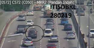 Kltu Mrr2 Sebuah Kereta Rosak Di Astro Radio Traffic Facebook