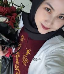 Ikutan trend Ophelia ala Apoteker asal Banten yang bukan traveler..ahaha  Banyak hal yang perlu disyukuri walaupun hal-hal kecil, sebagai bentuk rasa  syukur kepada Allah. Bagi saya membuat rekap pencapaian kecil ini adalah