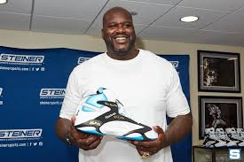 He wears a reebox with a version of his shaqnoisis signature sneakers or shaq attaq. What Size Shirt Does Shaquille O Neal Wear Seven Things About What Size Shirt Does Shaquille O Neal Wear You Have To Experience It Yourself She Likes Fashion