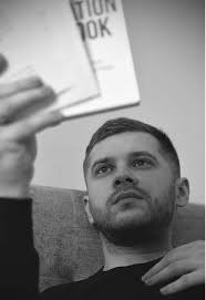 Easy Selfie Ideas with Your Favorite Book