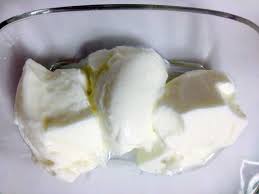 Yogurdu Biliyoruz Peki Probiyotik Yogurt Nedir Faydalari Nelerdir Probiyotik Yogurt Ile Normal Yogurt Arasindaki Fark Nedir Tum Cevaplar Gida Yemek Yogurt