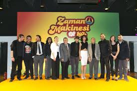 Zaman makinesi 1973 | kamera arkası. Zaman Makinesi 1973 Oyunculari Ndan Zamanda Yolculuga Acik Davet Son Dakika