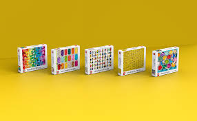 Assembled size 25 w x 20 h. Lego Paint Party Puzzle Jigsaw Puzzle For Lego Fans Best Lego Puzzles For Adults Amazon Co Uk Lego 0492019588110 Books