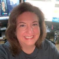 Julie Boren's Instagram, Twitter & Facebook