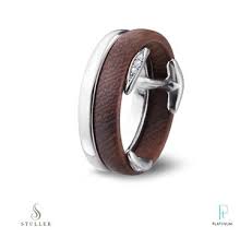 The Diamond Accented Clips Hold The Platinum And Wood Together In This Stuller Men S Band B Mens Wedding Bands Platinum Platinum Wedding Band Ring Earrings