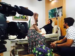 Janna nick, amar asyraf, azrel ismail & sheila rusly nur, anak yatim piatu yang tinggal di jalanan setelah melarikan diri dari ibu saudaranya yang. Judul Syurga Nur Episod 28 Syurga Nur Tv Show Facebook