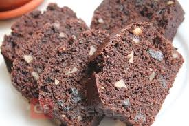 Ce ati spune de un chec cu cacao si nuca, de post? Chec Cu Cacao Nuci Si Prune De Post Retete Culinare