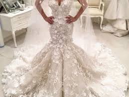 That is seriously giving me the creeps. Jenny Dixon Couture Fashion Designer