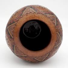 Chimayo Trading Navajo Rugs Pueblo Pottery Fine ArtNancy Yazzie, Navajo-Diné