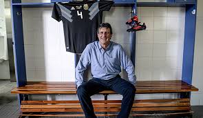 Campeón mundial mario kempes, invitado de honor en el 125 aniversario del club de viena. Weltmeister Mario Kempes Kommt Zu 125 Jahr Jubilaum Von First Vienna Fc