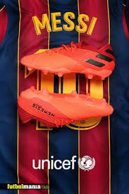 Descubrí la mejor forma de comprar online. 110 Ideas De Botines Adidas En 2021 Botines Adidas Botas De Futbol Zapatos De Futbol