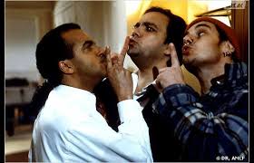 Revel, au pied du mur, ne sait pas s'il parviendra à sauver elsa. Les Trois Freres Le Retour L Integrale Des Inconnus En Streaming Gratuit Purebreak