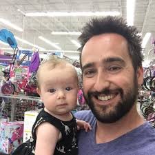 Tommy Bisbicos (@tommyb_chem)