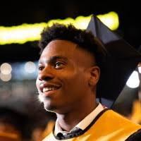 7600+ perfiles de «Jamir